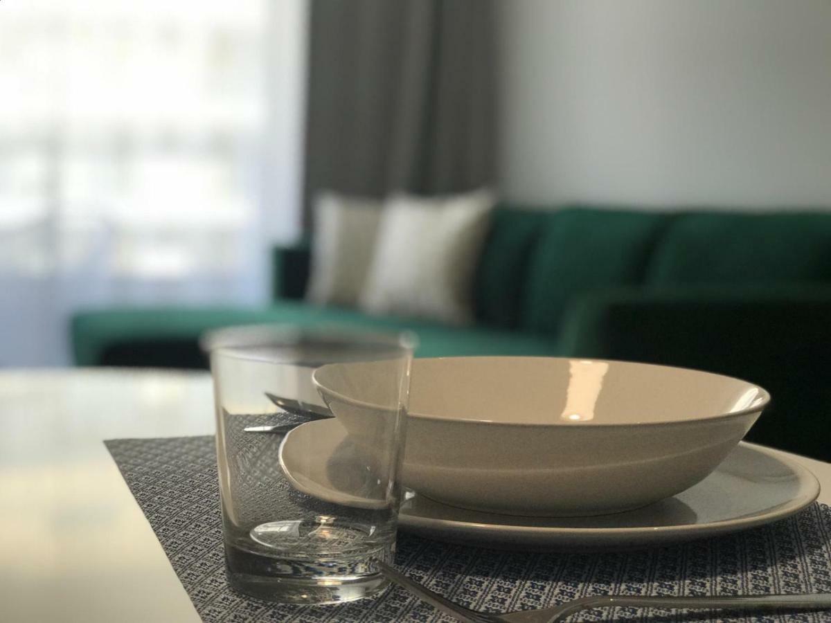 New Modern Urban Apartment Bratislava Extérieur photo